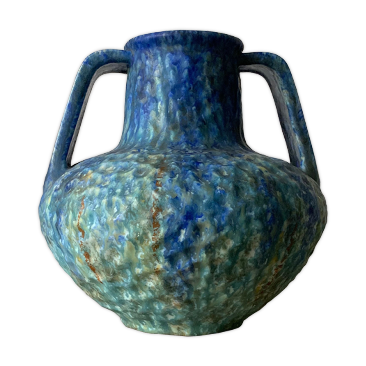 Blue amphora vase dyed nympheas