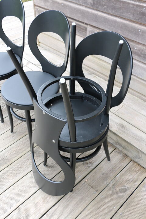 5 chairs baumann black seagull black skaï black