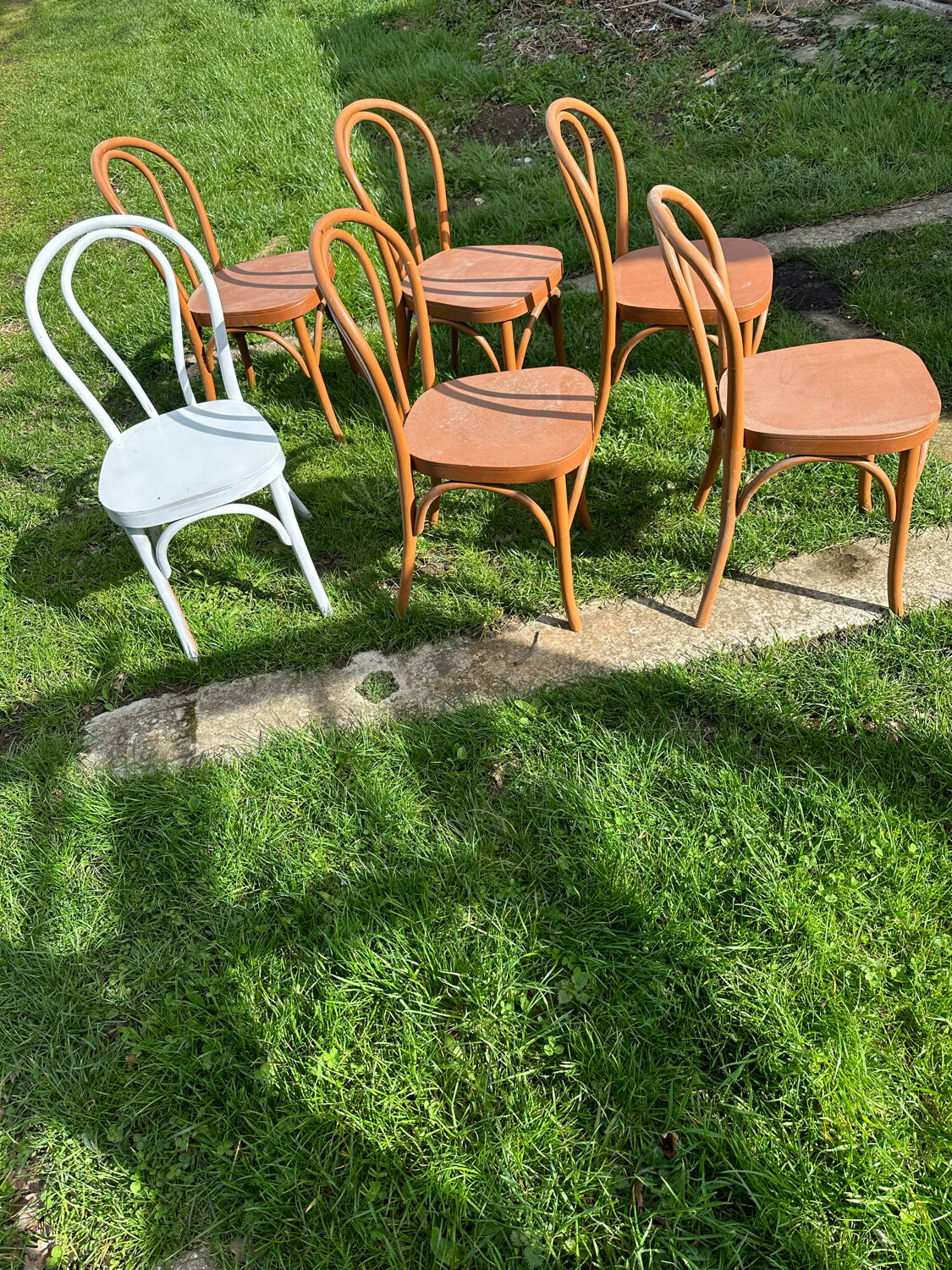 Set of 6 bistro chairs