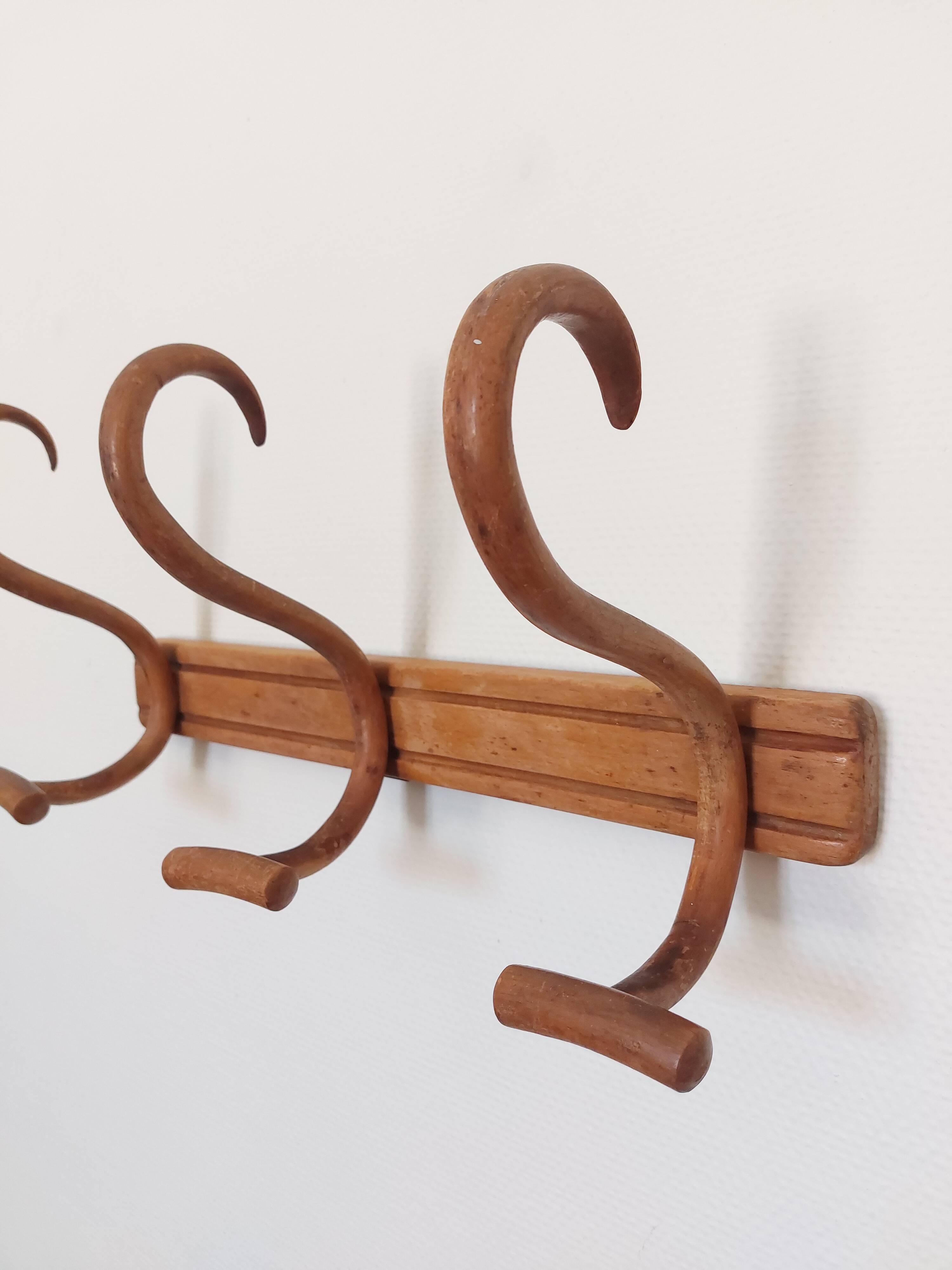 Vintage scholz wall coat rack