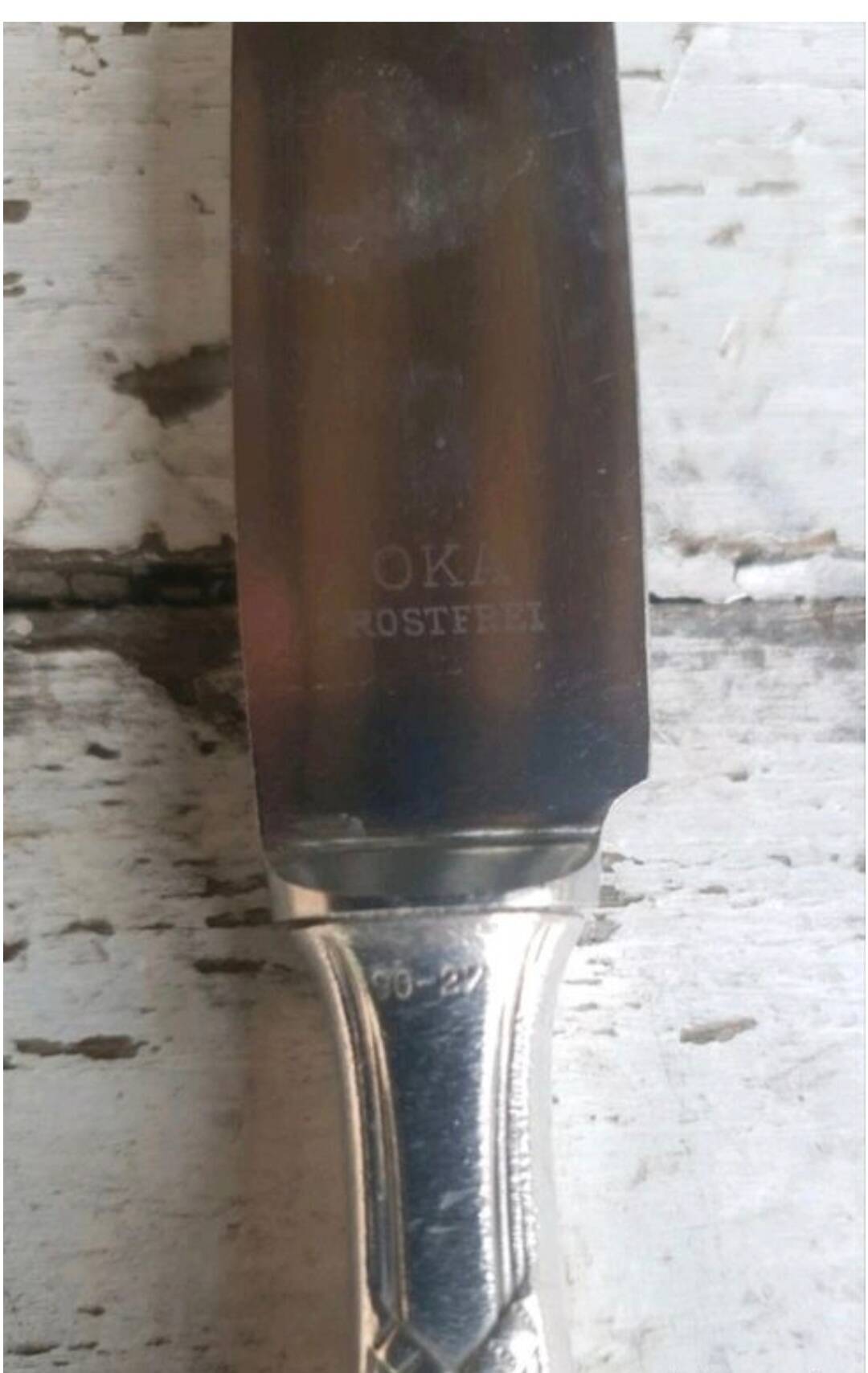 Silverware set for 6 place settings, weighing 4 kilos.