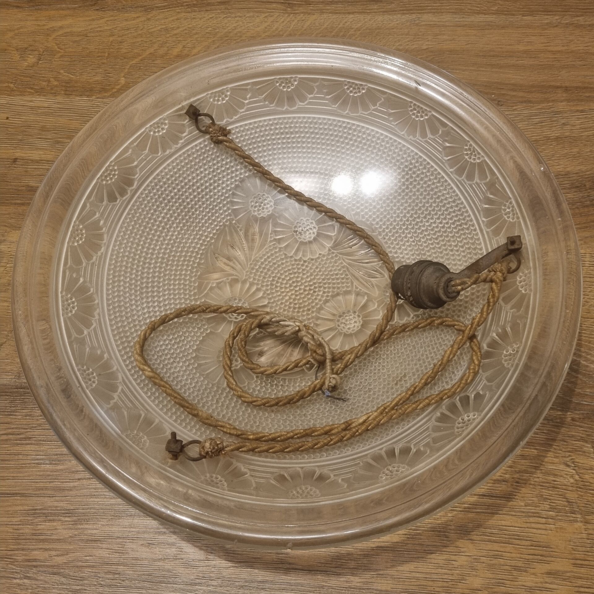 Art Nouveau glass pendant
