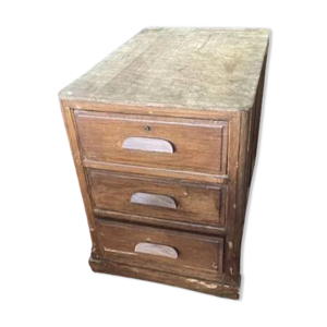 Ancien meuble de métier,