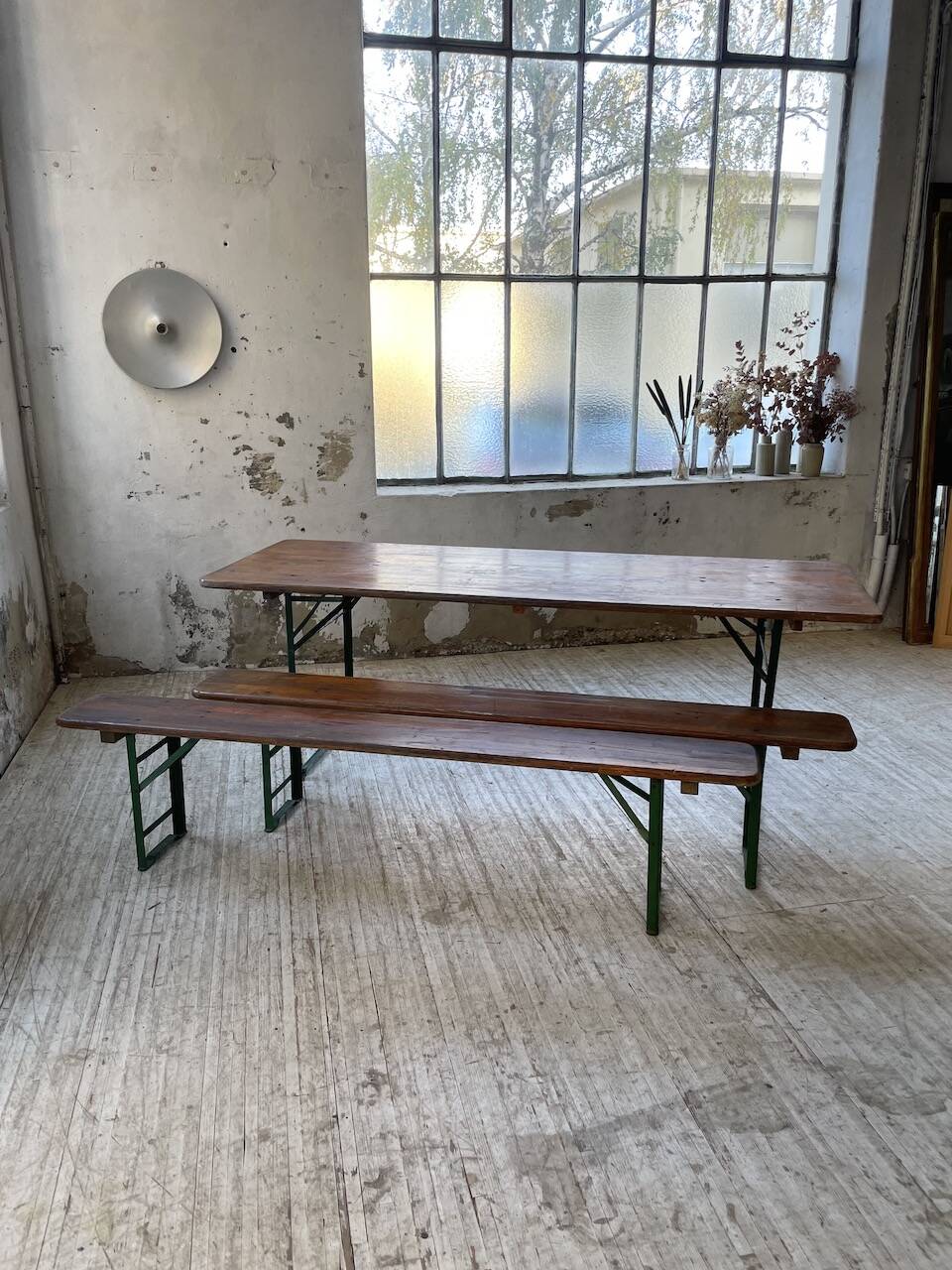 Guinguette table and its 2 benches