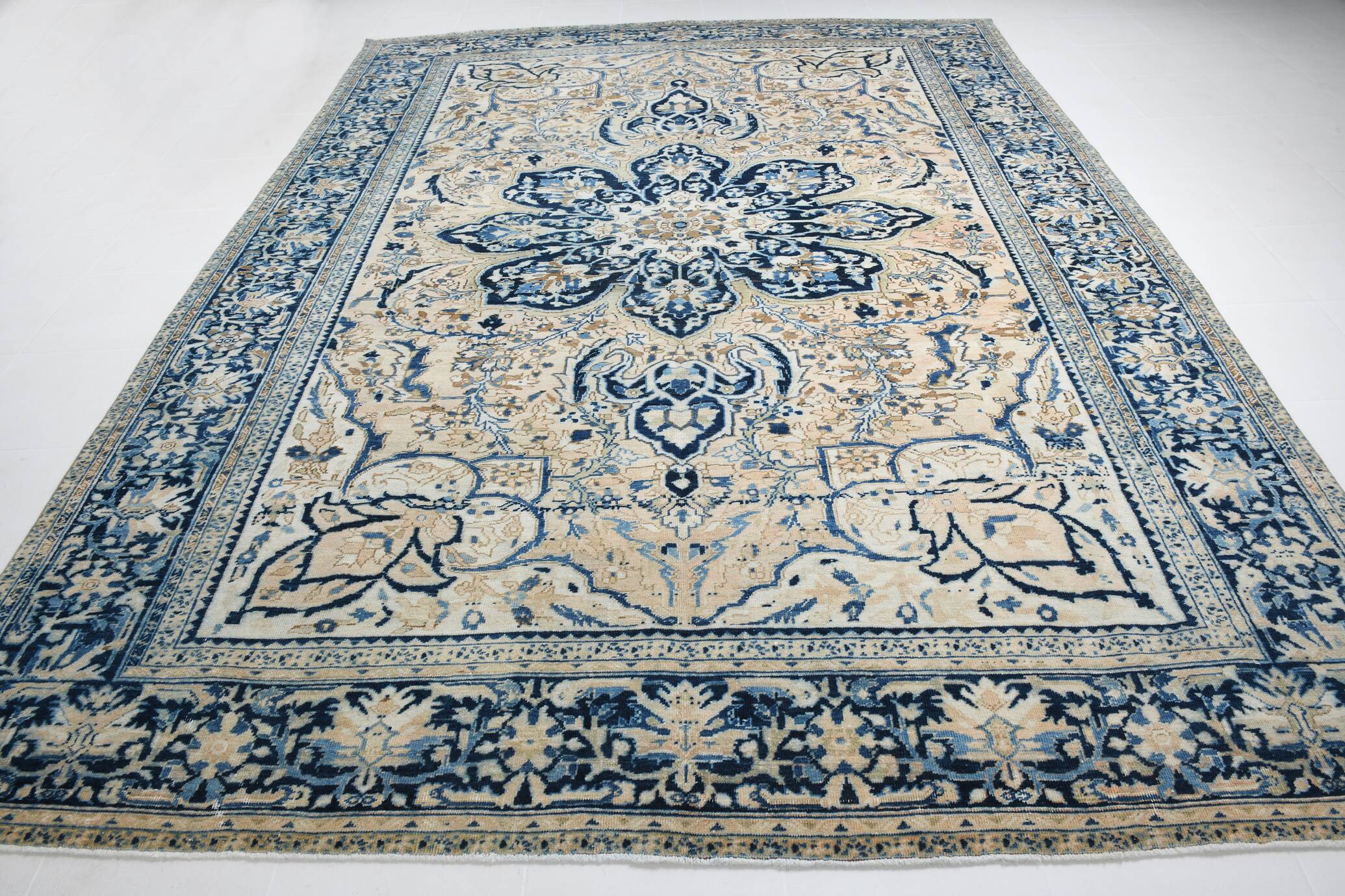 Tapis Persan Vintage Bleu Fait Main, Élégance Classique d’Iran, 293x391 Cm