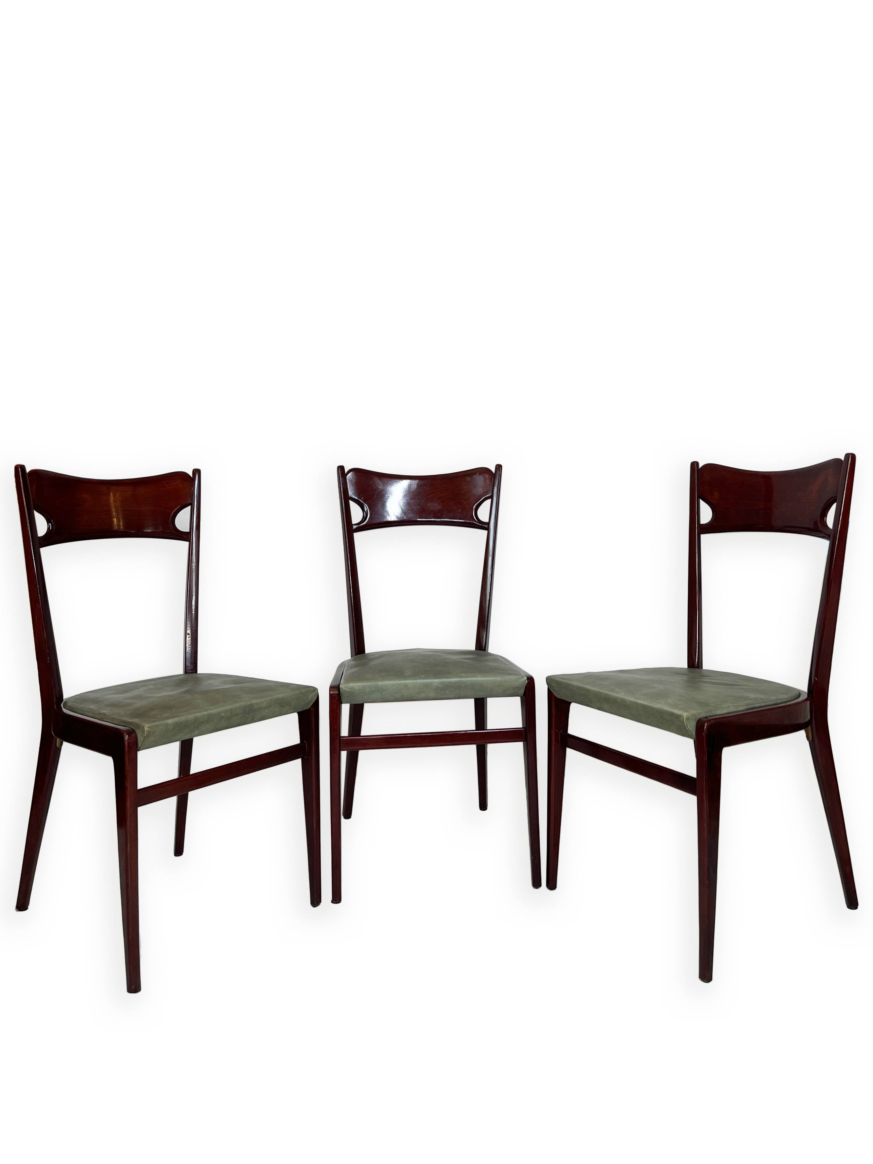 Chaises de salle à manger en bois de hêtre aux tons verts, années 1950