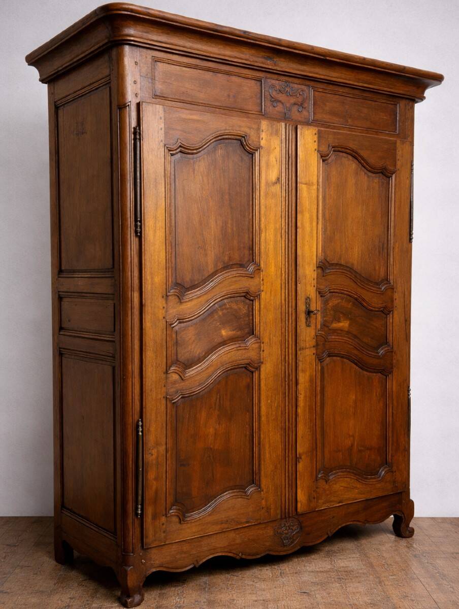 Louis XV period wardrobe, made of solid walnut.