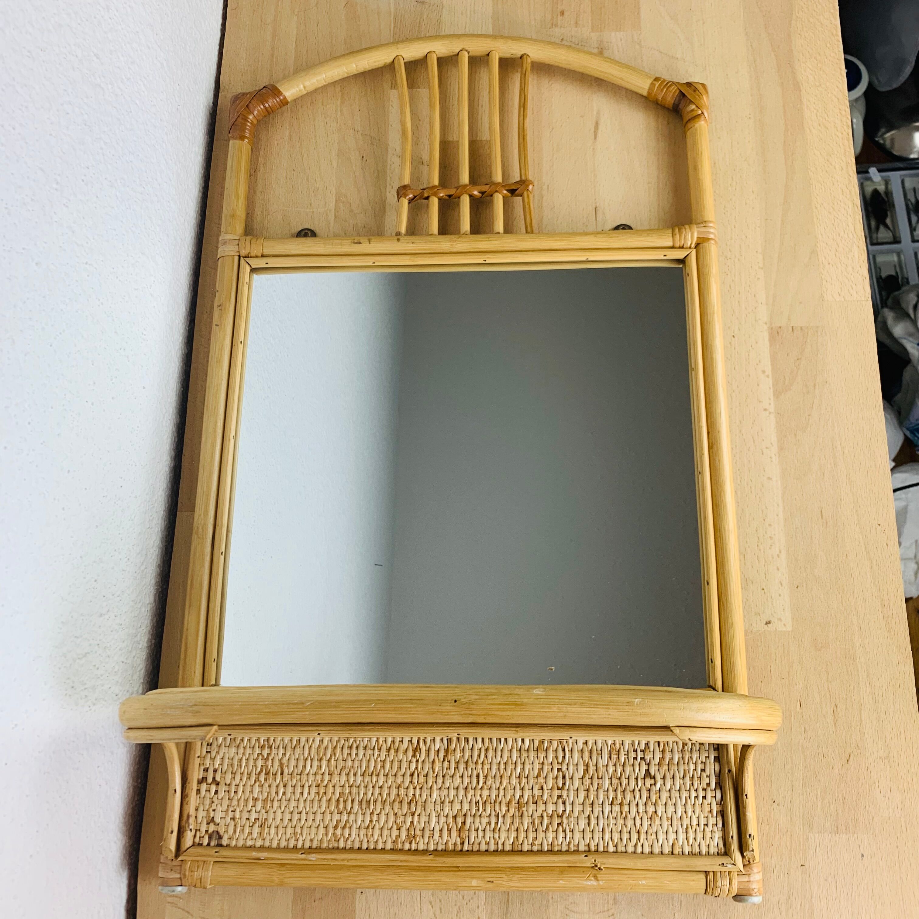 Miroir rotin avec tablette vintage années 60
