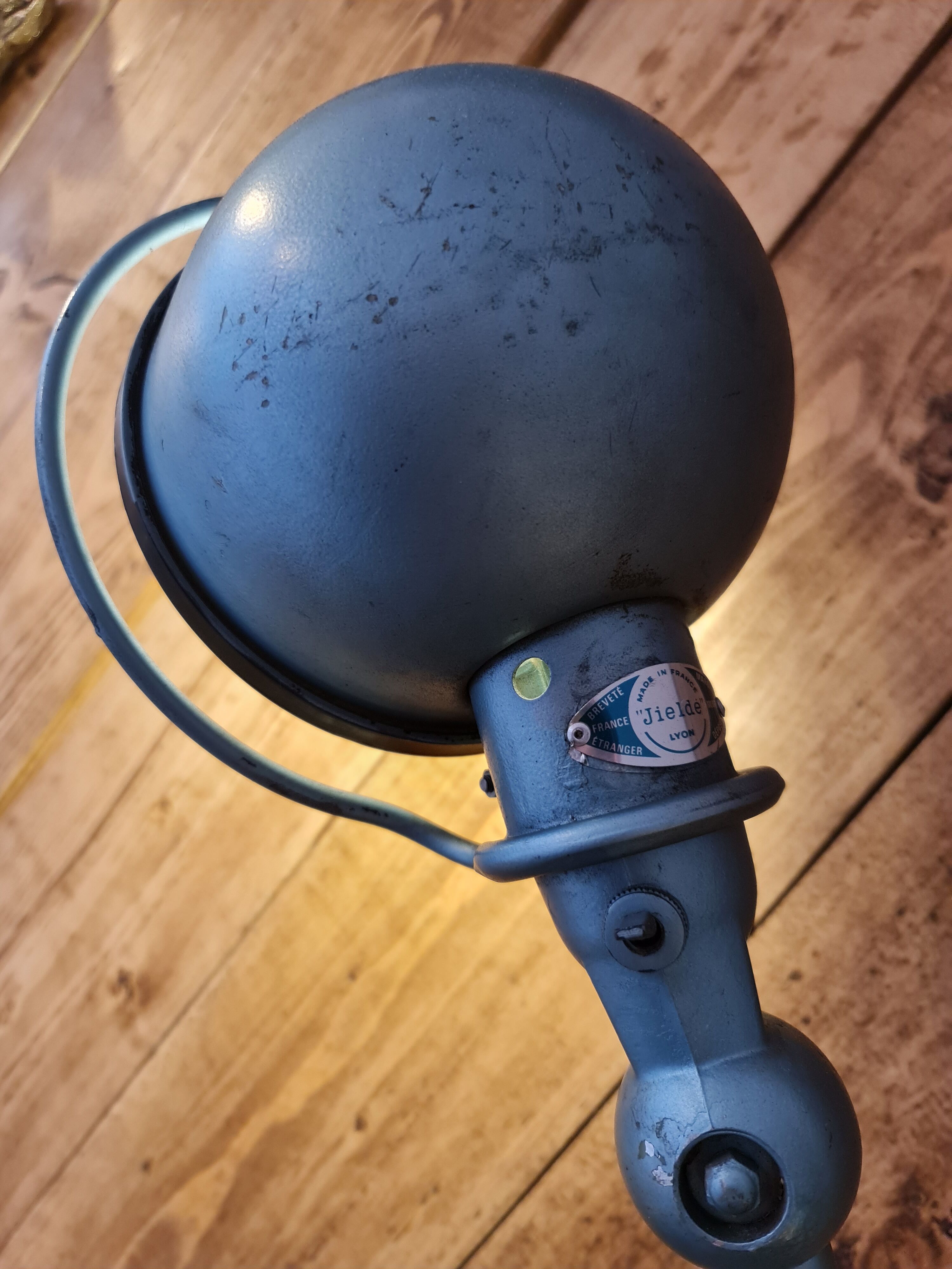 Blue jielde lamp two arms