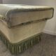 Pouf, ottoman XL vintage en velours vert à franges