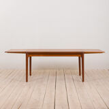 Danish extension dining table in teak by Henning Kjaernulf for Vejle Mobelfabrik, 1960s