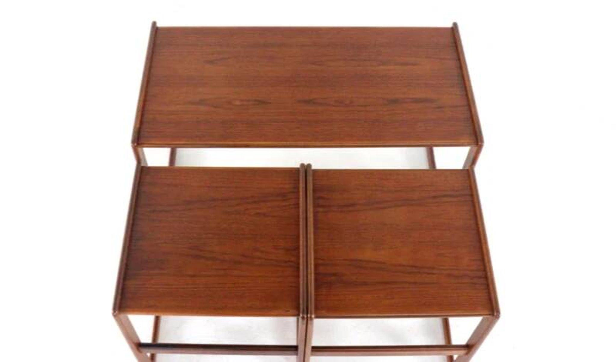 Arne Hovmand Olsen coffee table for Mogens Kold with 2 nesting tables.
