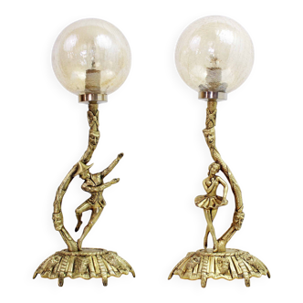 Paire de lampes Commedia Dell Arte en bronze et verre XXeme