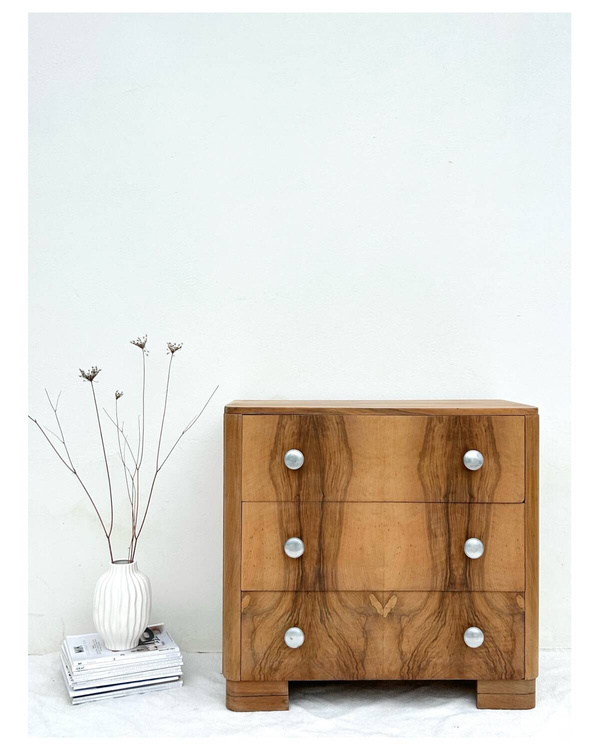 Vintage chest of drawers