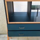 Showcase vintage compass feet