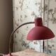 Lampe de bureau articulée vintage en métal rouge