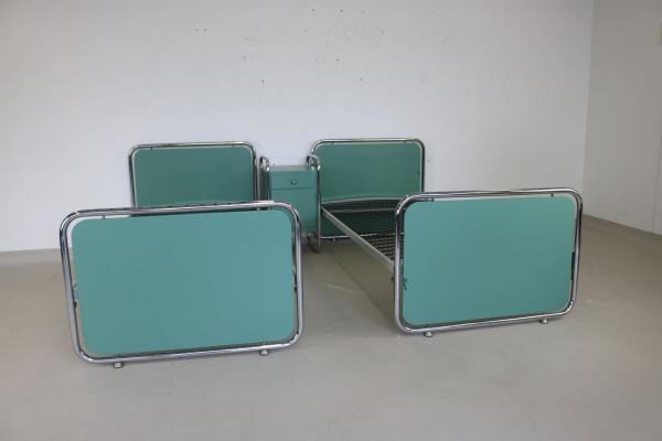 Vintage Tubular Chrome Chamber Set