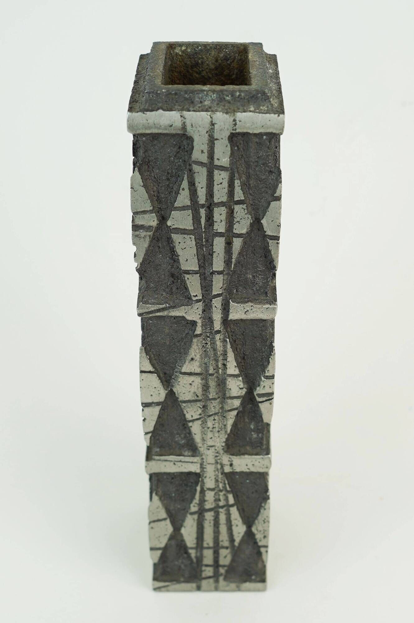 rare brutalist mid century VASE made of cast aluminum casper studioguss 70s