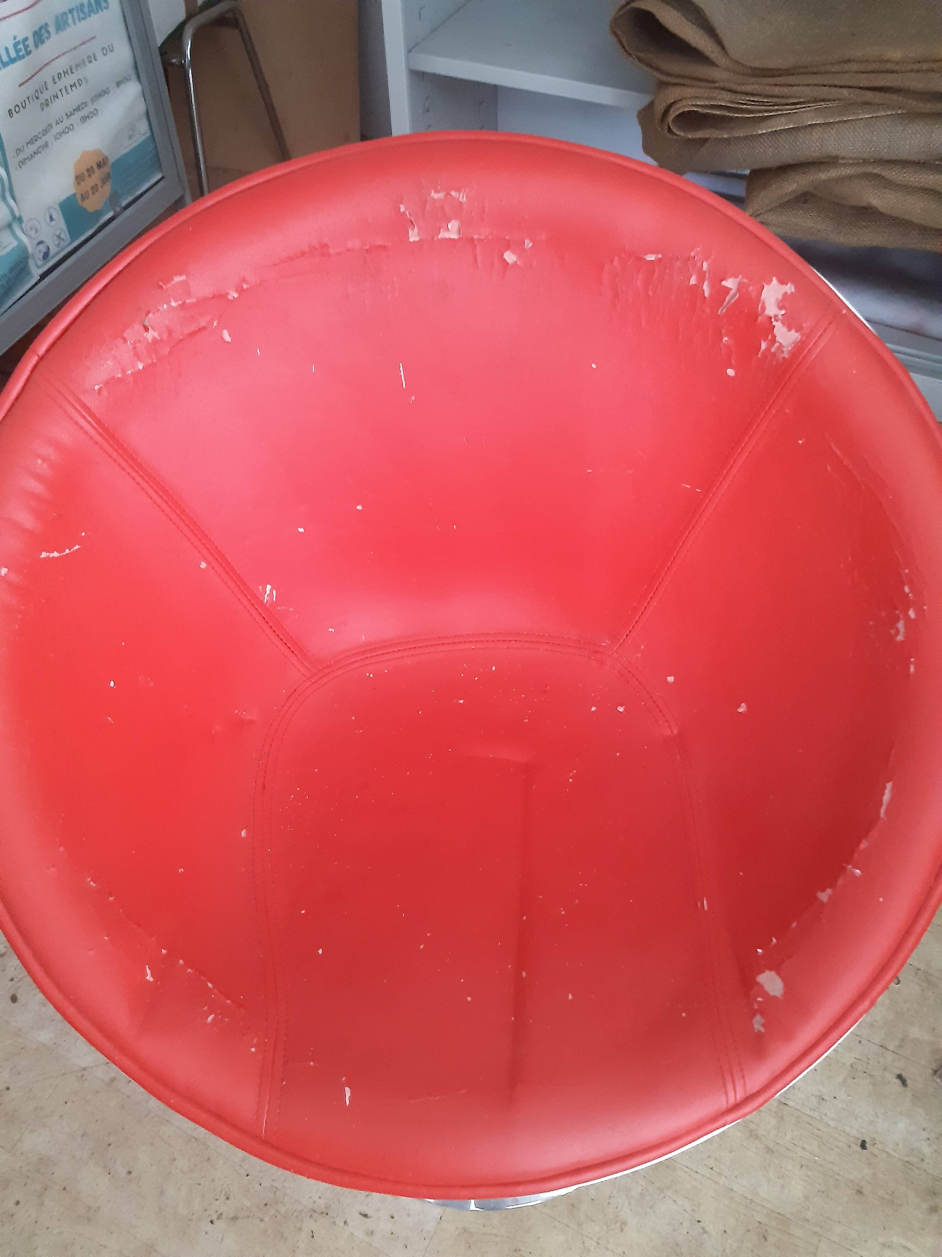 Half sphere armchair