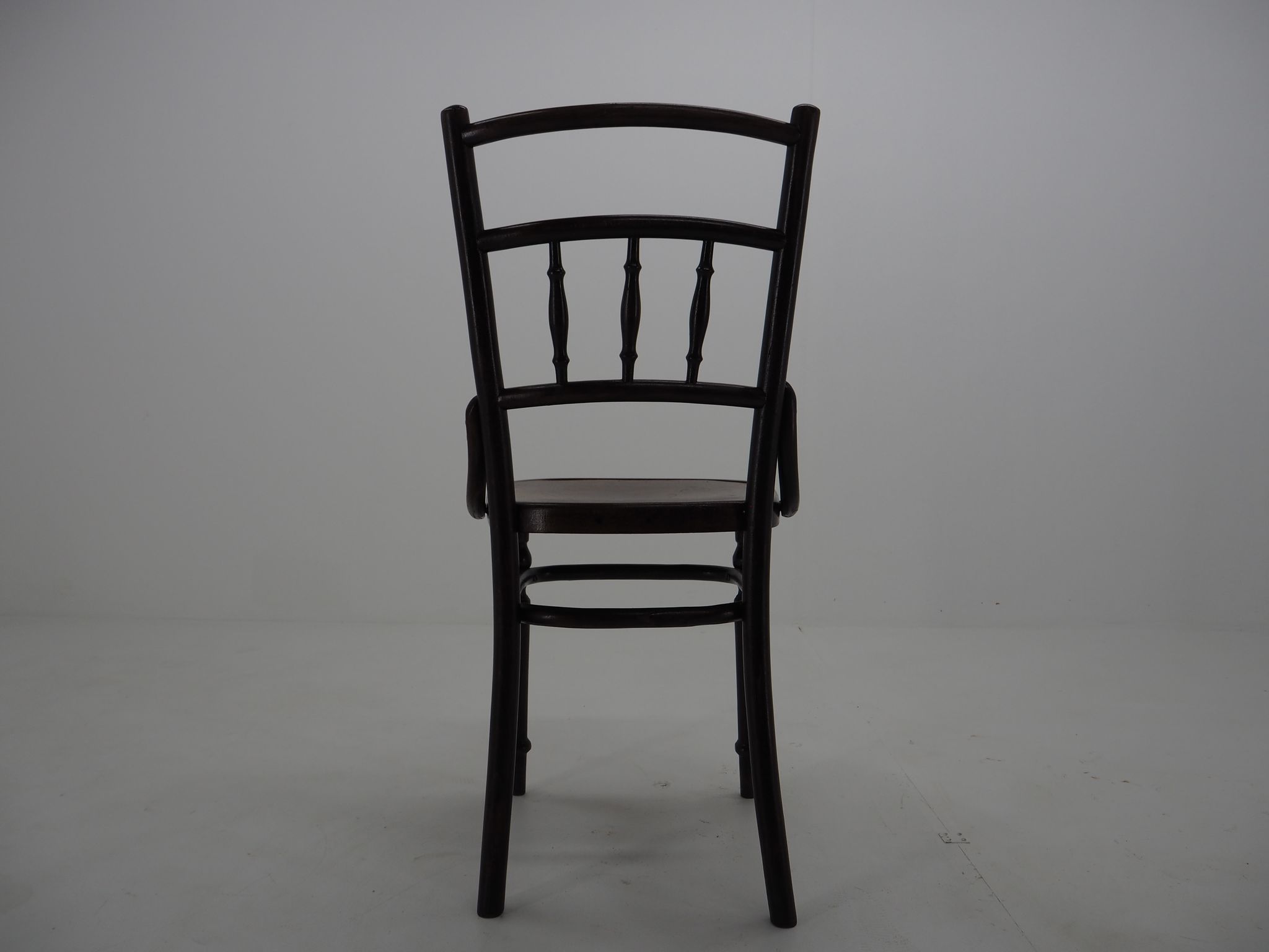 Dining chair manufacturaed by D.G. Fischel, Austria , 1900s