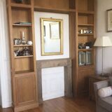 Custom U-shaped wall library – Solid wood and oak