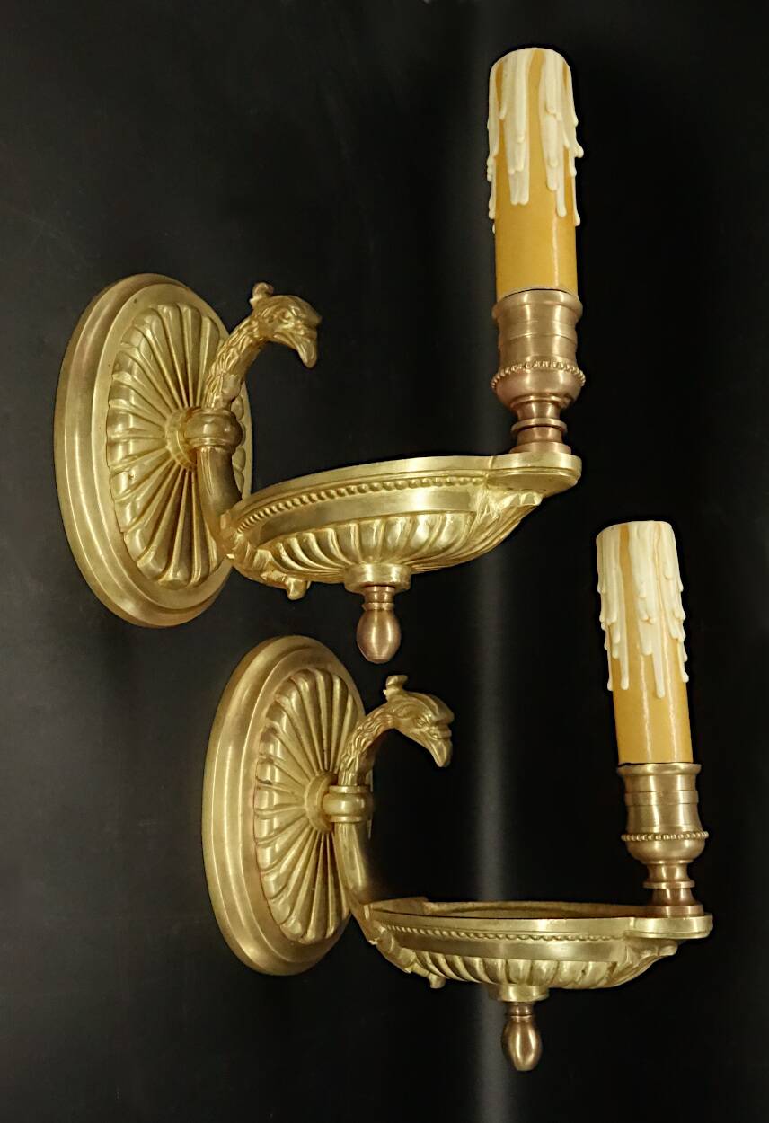 Pair of eagle head wall sconces in Empire style - bronze Lucien GAU, Paris