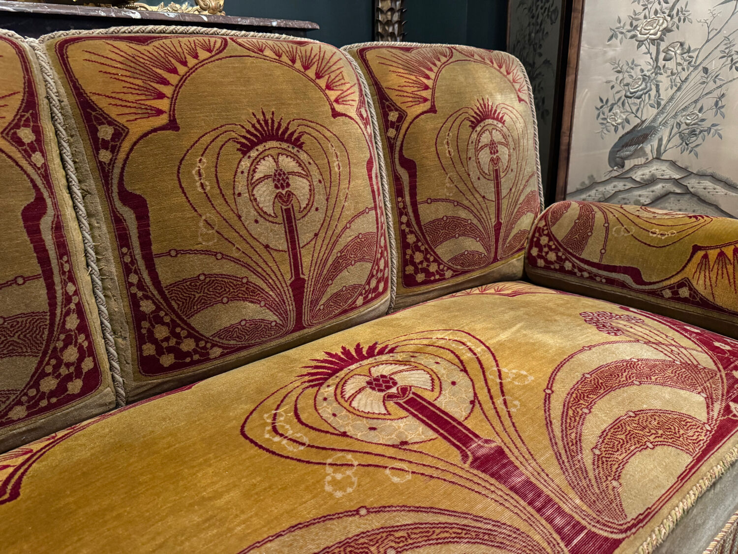 Canapé D’époque Art Nouveau garni de Son Tissu velours D’origine - XXe