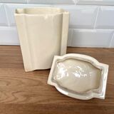 Spice pot in earthenware