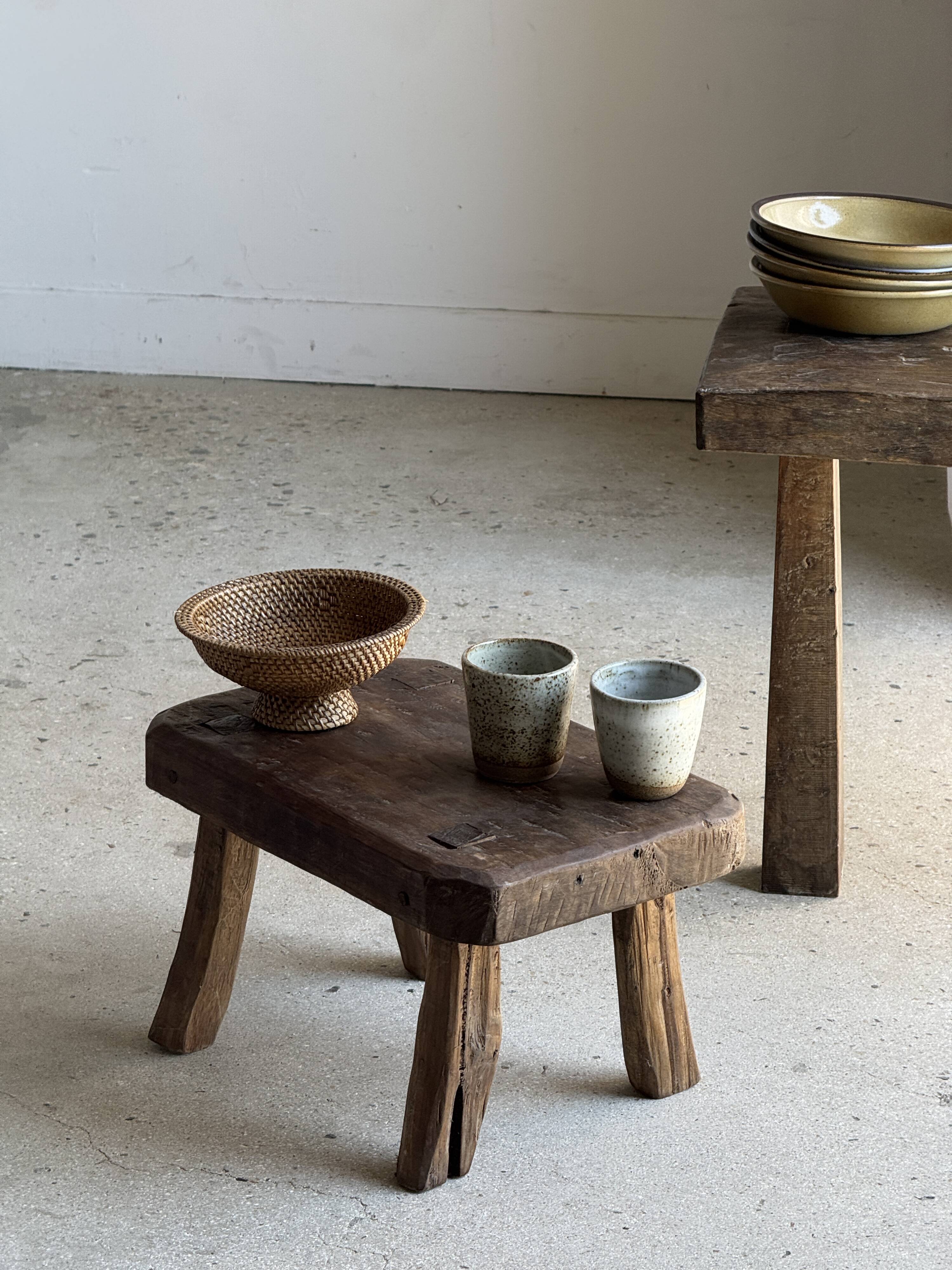 Small bowl on a pedestal made of woven Indonesian rattan D18 H9