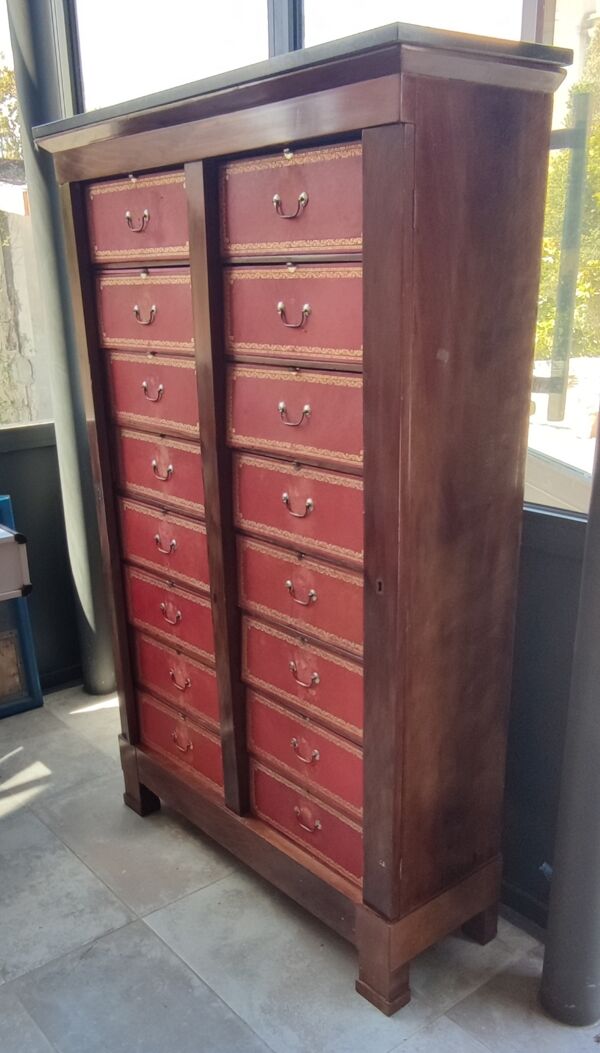 Meuble de rangement cartonnier