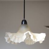 Beige glass pendant light with ruffles