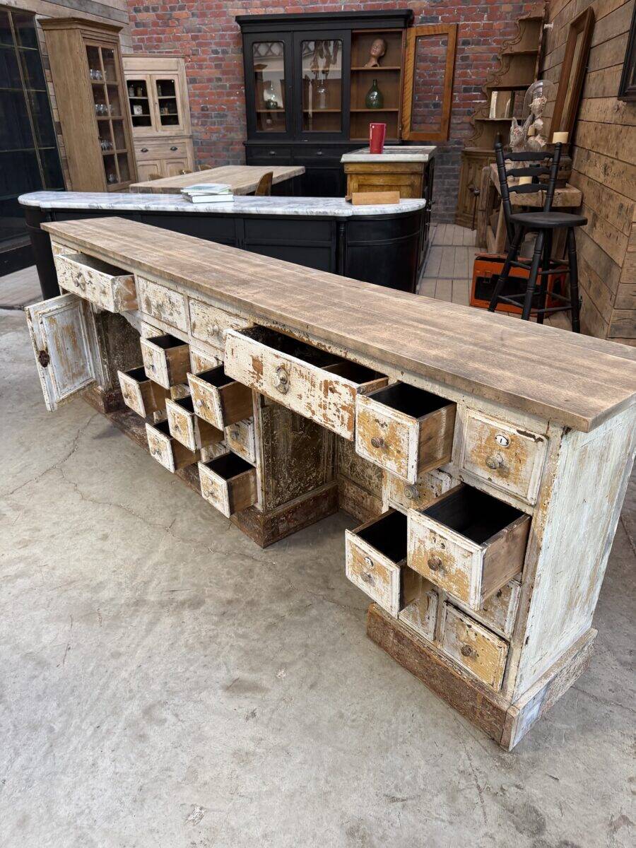 Antique barber's furniture from the early 20th century.