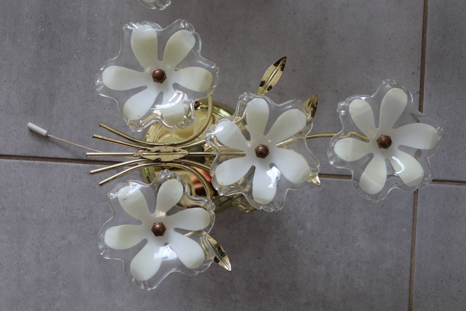 Two Eglo wall lights with vintage Murano flowers 70/80