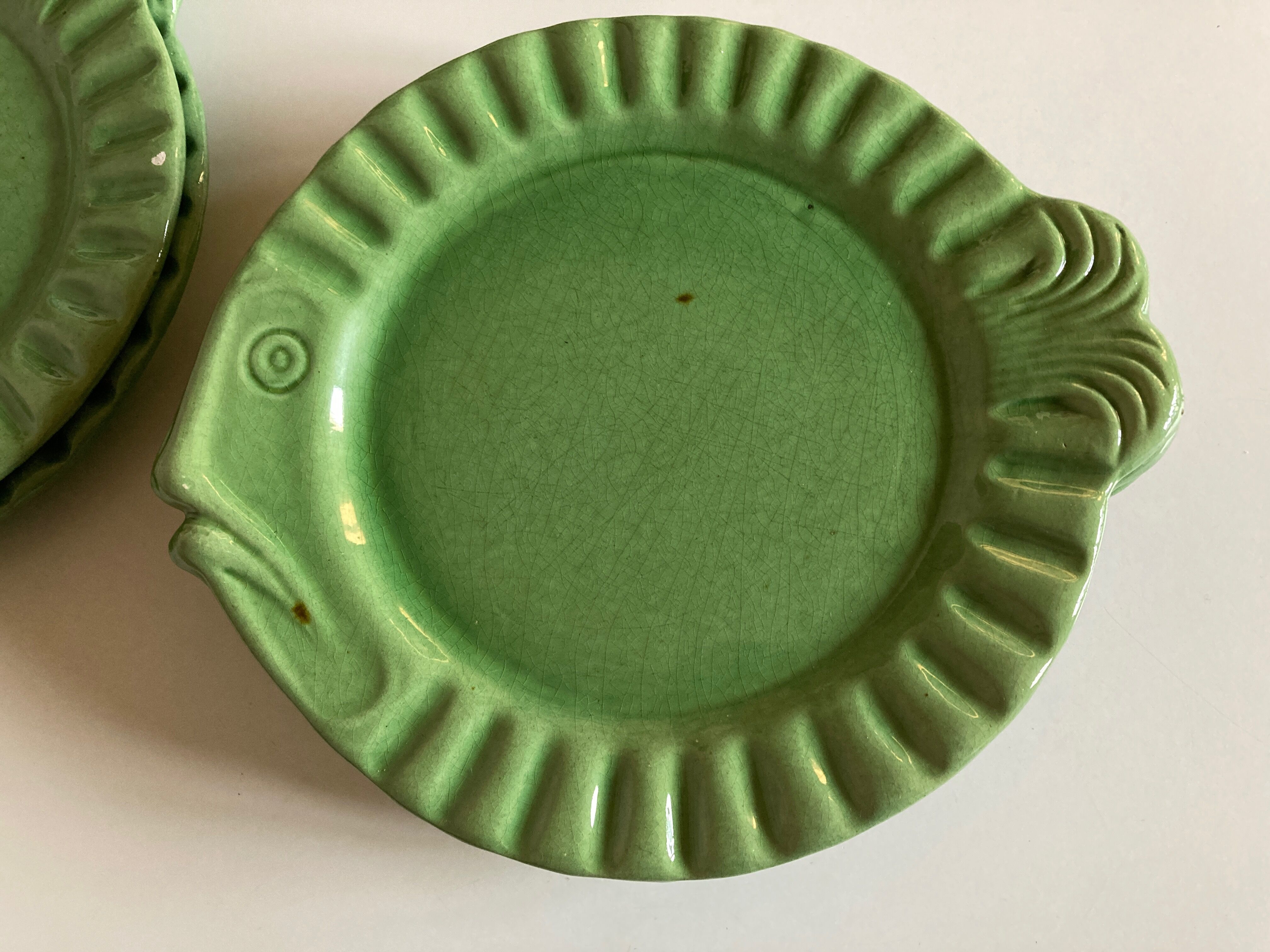 Set de 6 assiettes en terre vernissée vert Atelier Cérenne Vallauris 1945 - 1958