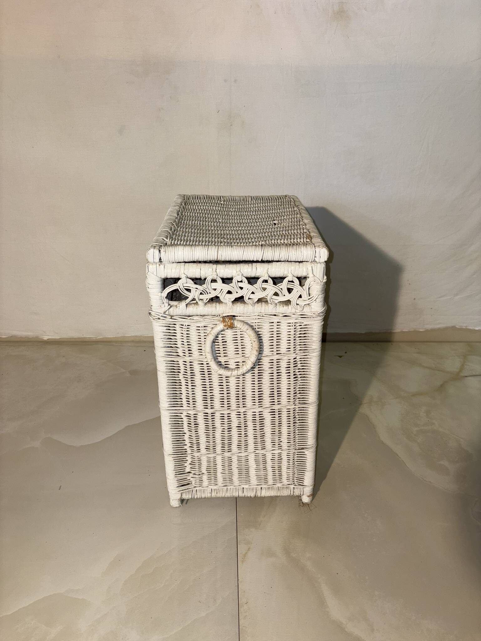 Vintage white rattan laundry basket with lid