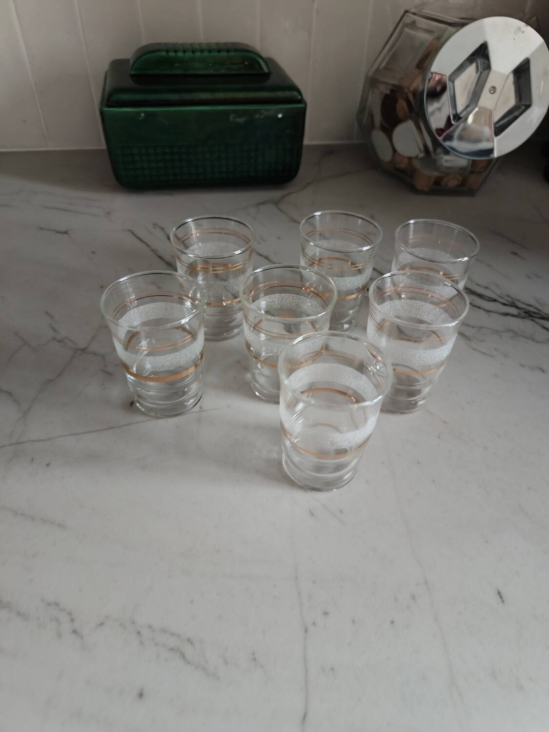 Set of 7 glasses