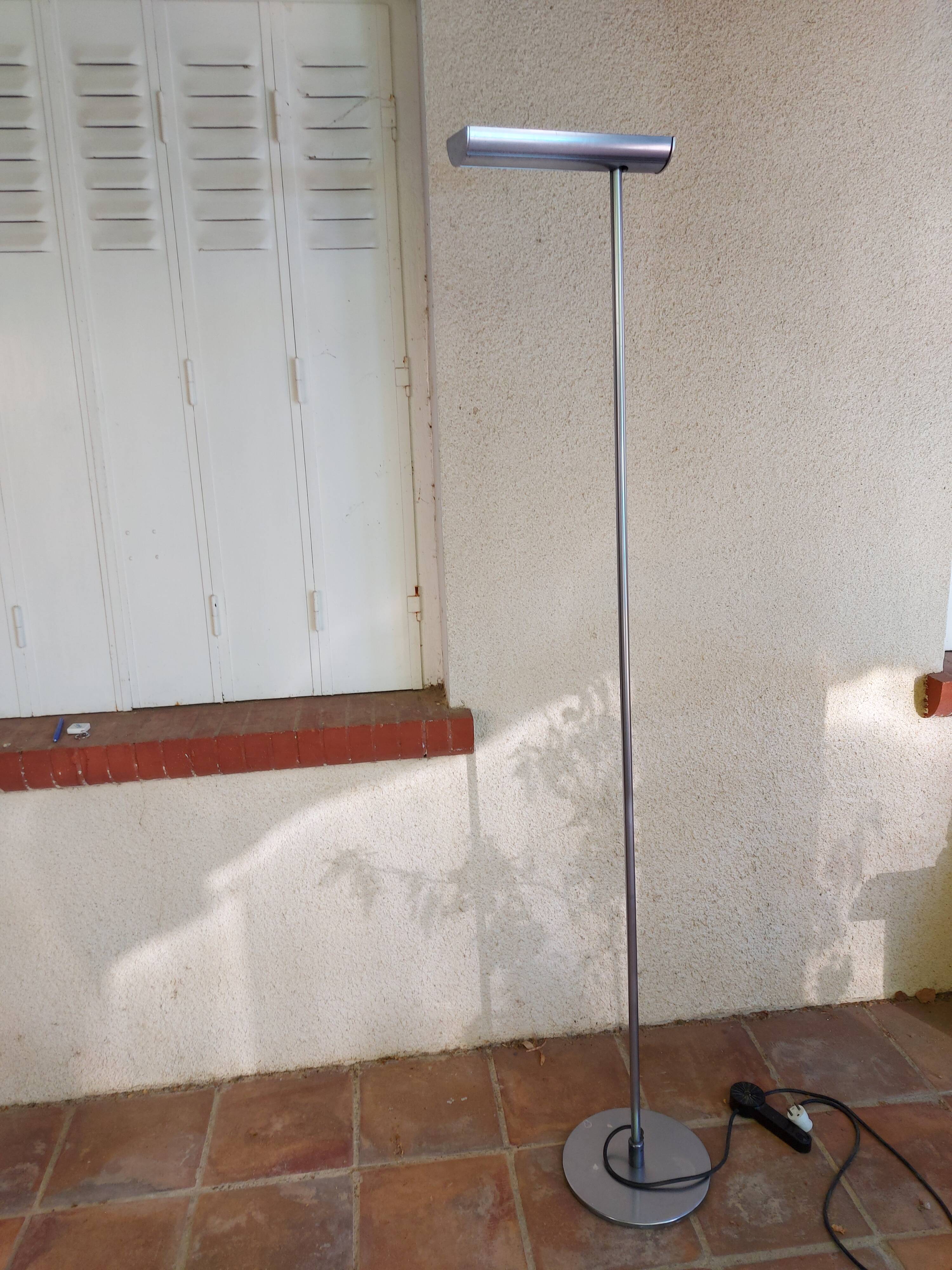 Italian lamppost Relco design Gianfranco Frattini