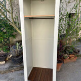 School wardrobe / closet