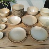 Full service in CNP Village sandstone