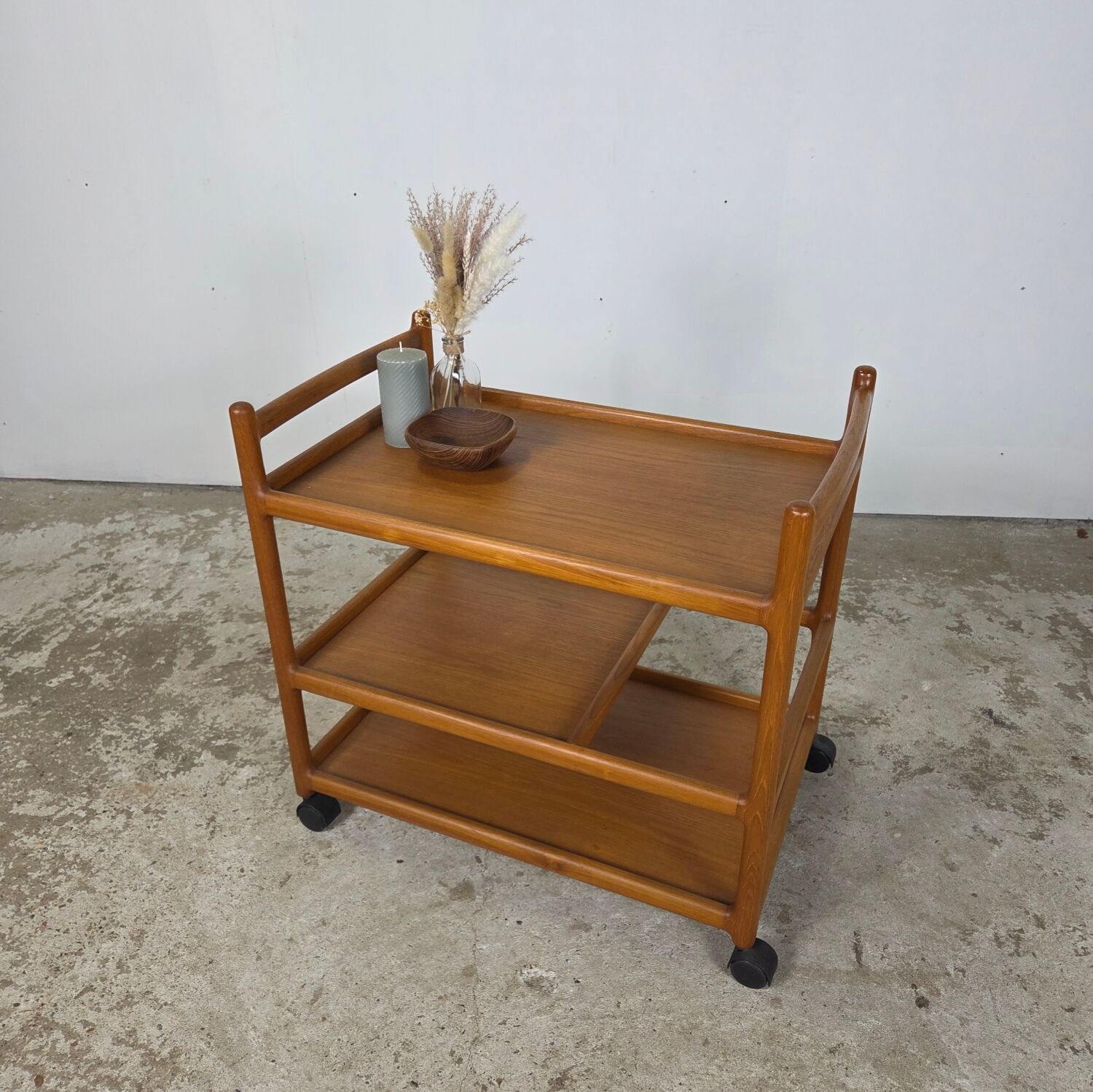 Henning Korch, Silkeborg vintage Danish teak serving trolley