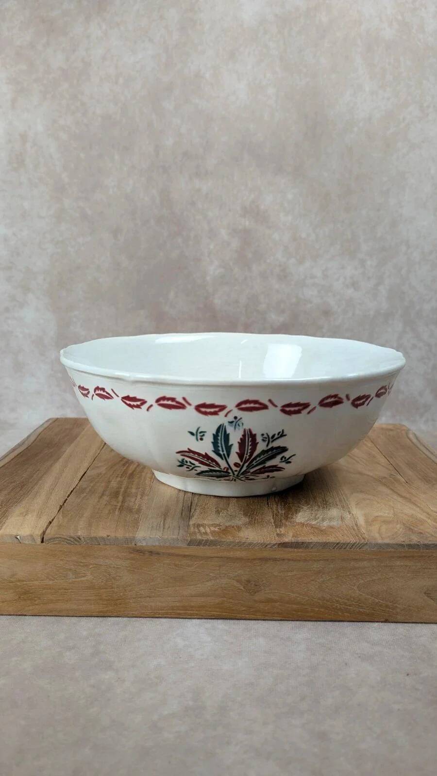 Large Amandinoise salad bowl – Auvergne model