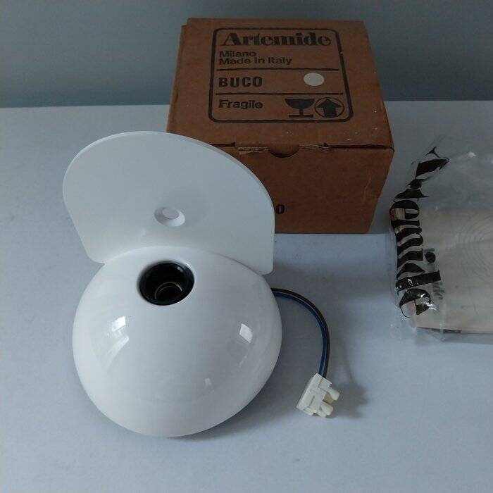 Buco wall lamp by Claudio Dini Artemide