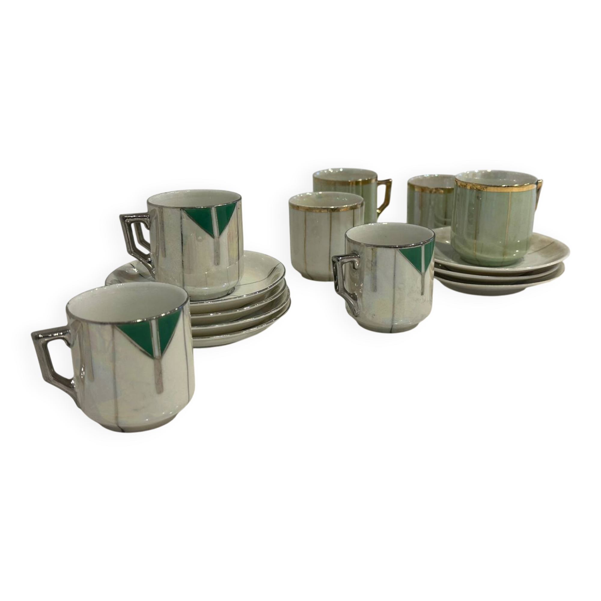 Ensemble de tasses et sous-tasses Art déco
