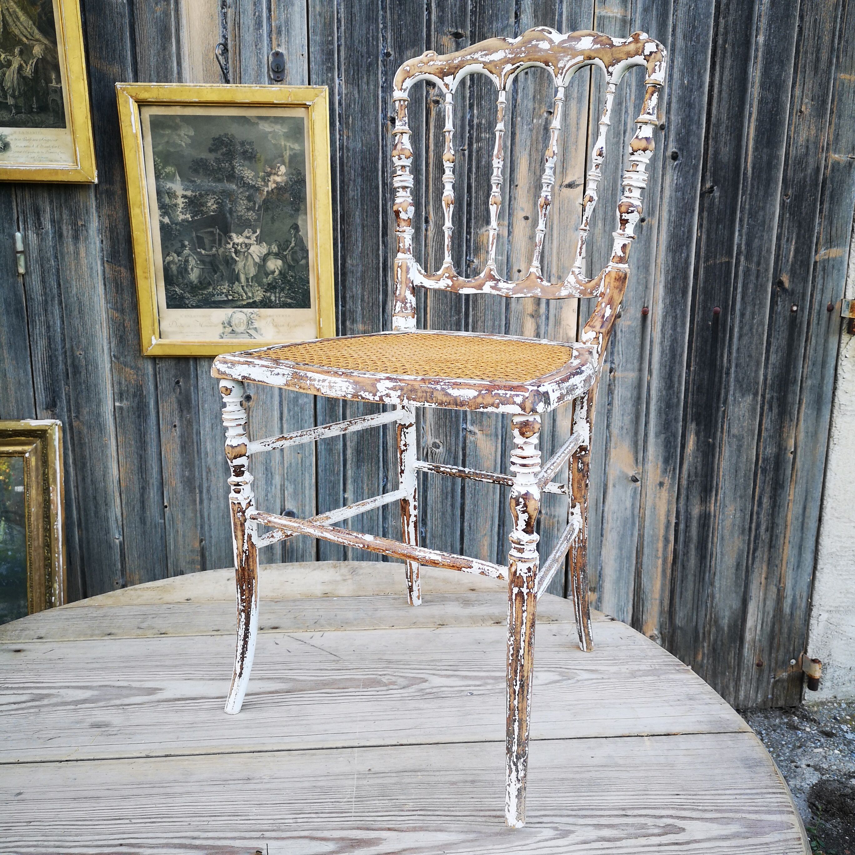 Chaise Napoléon III patinée blanche