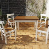 Table with two Italian extensions and 4 chairs