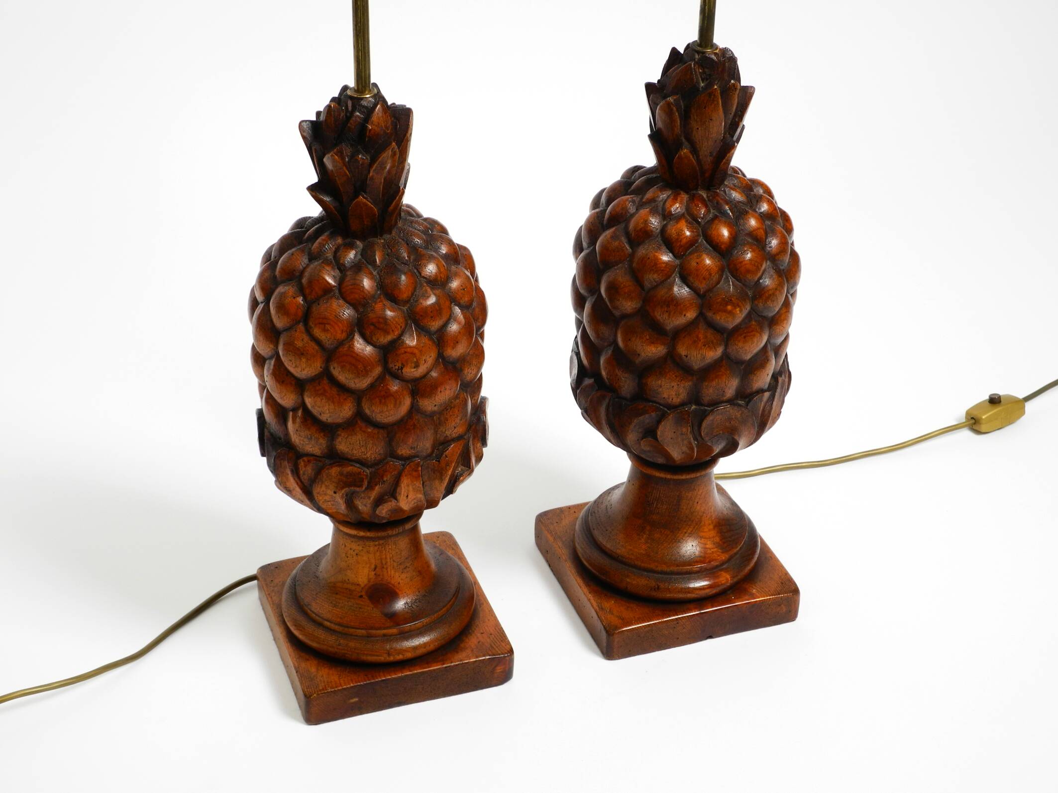 Pair of very decorative large Mid Century Modern "Pineapple" table lamps ma
