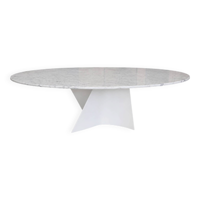 Table elliptique en marbre de Carrare et Corian attribuée à Xavier Lust