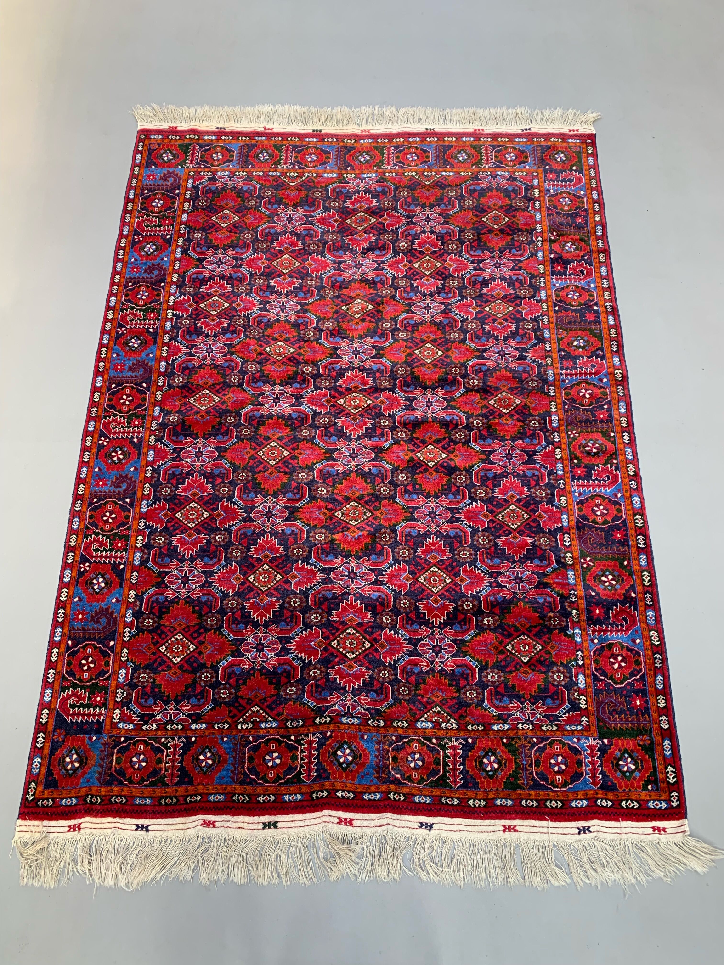Vintage Turkoman Beshir Rug 245x170 cm