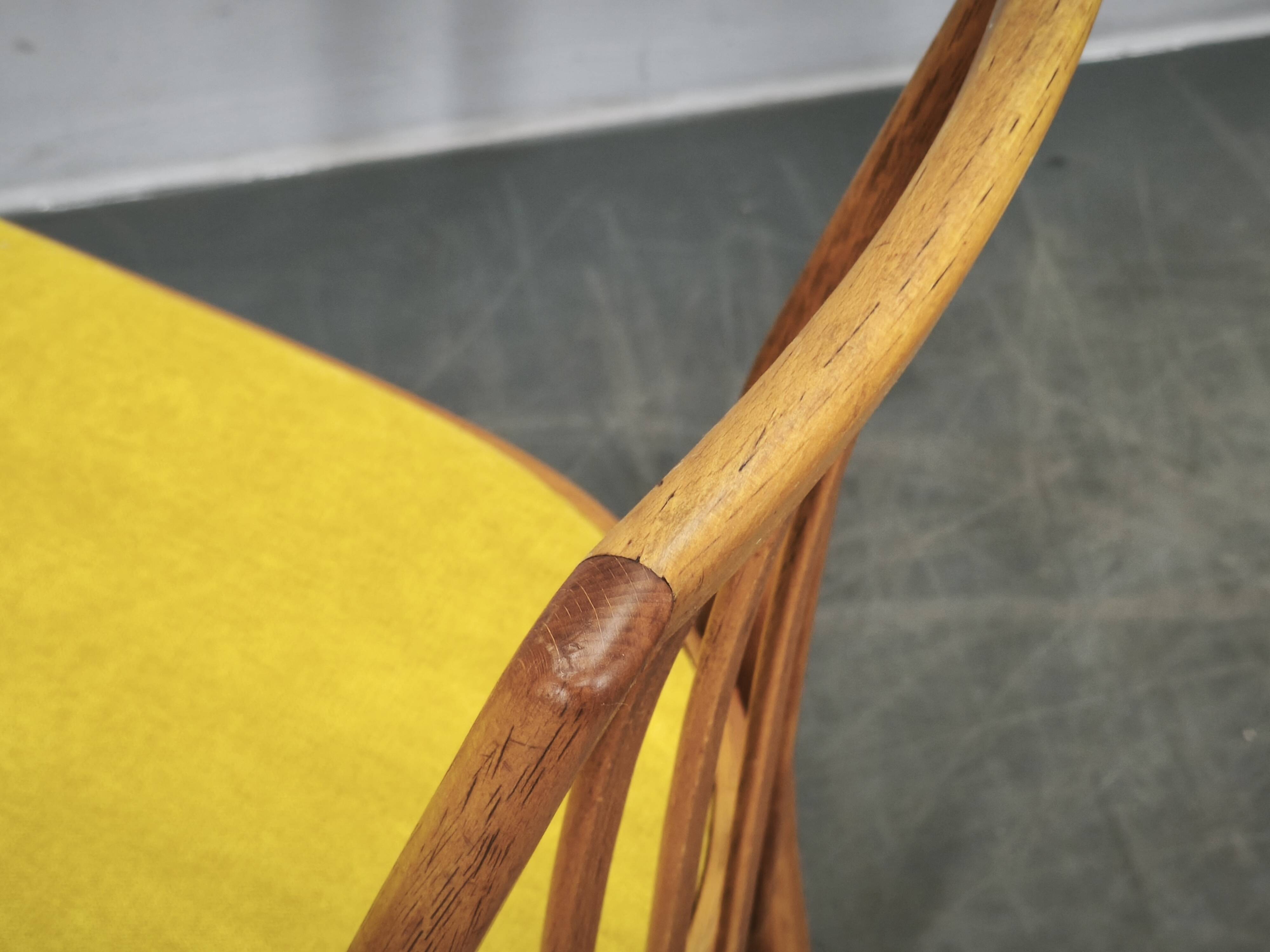 Set of 4 Mid-Century TON Beech Dining Chairs, Czechoslovakia, 1970s