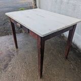 Farm table
